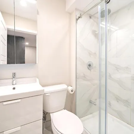 Elegant 1Bdr In Heart Of Plateau B Apartment Montreal Exterior photo