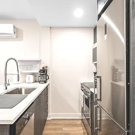 Elegant 1Bdr In Heart Of Plateau B Apartment Montreal Exterior photo