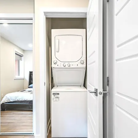 Elegant 1Bdr In Heart Of Plateau B Apartment Montreal Exterior photo